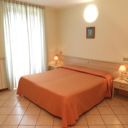 Casa Vacanze Touring Verbania Exterior foto