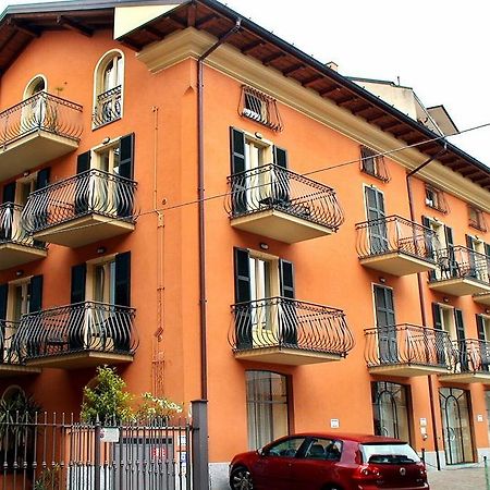 Casa Vacanze Touring Verbania Exterior foto
